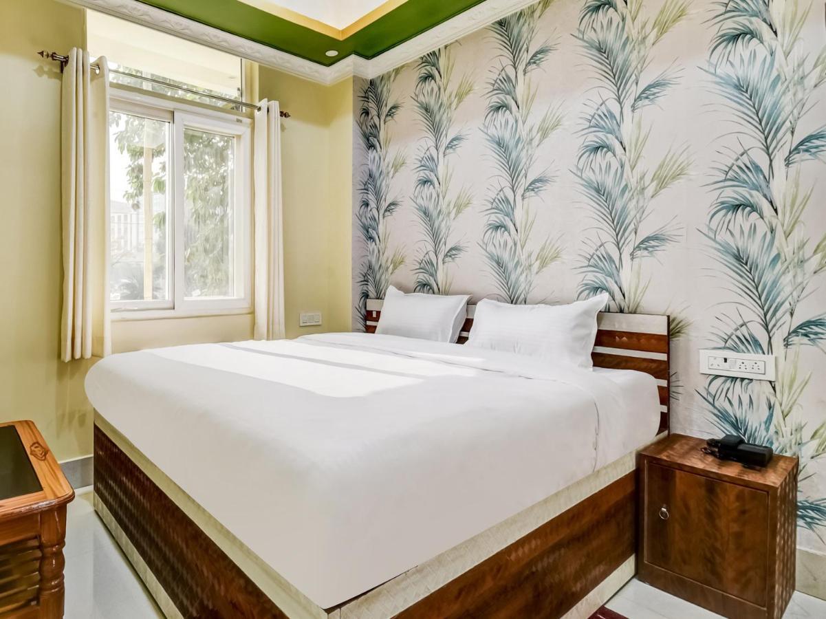 Capital O 86006 Hotel G Diamond 巴特那 外观 照片